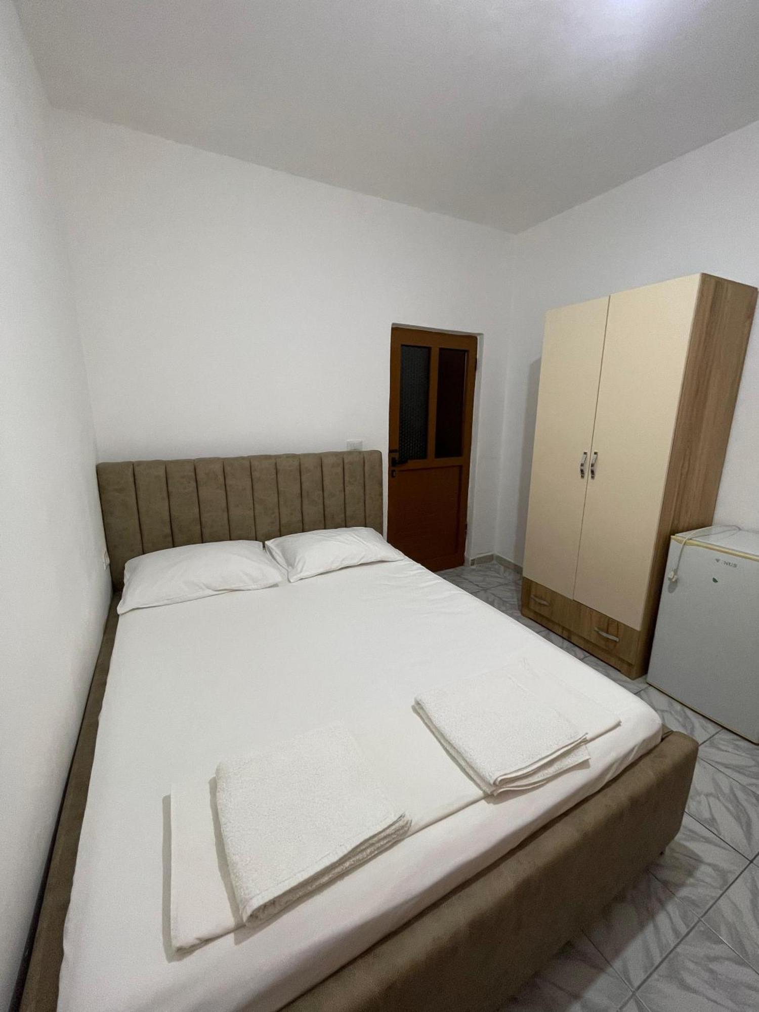 Hotel Gjika Sarandë Buitenkant foto
