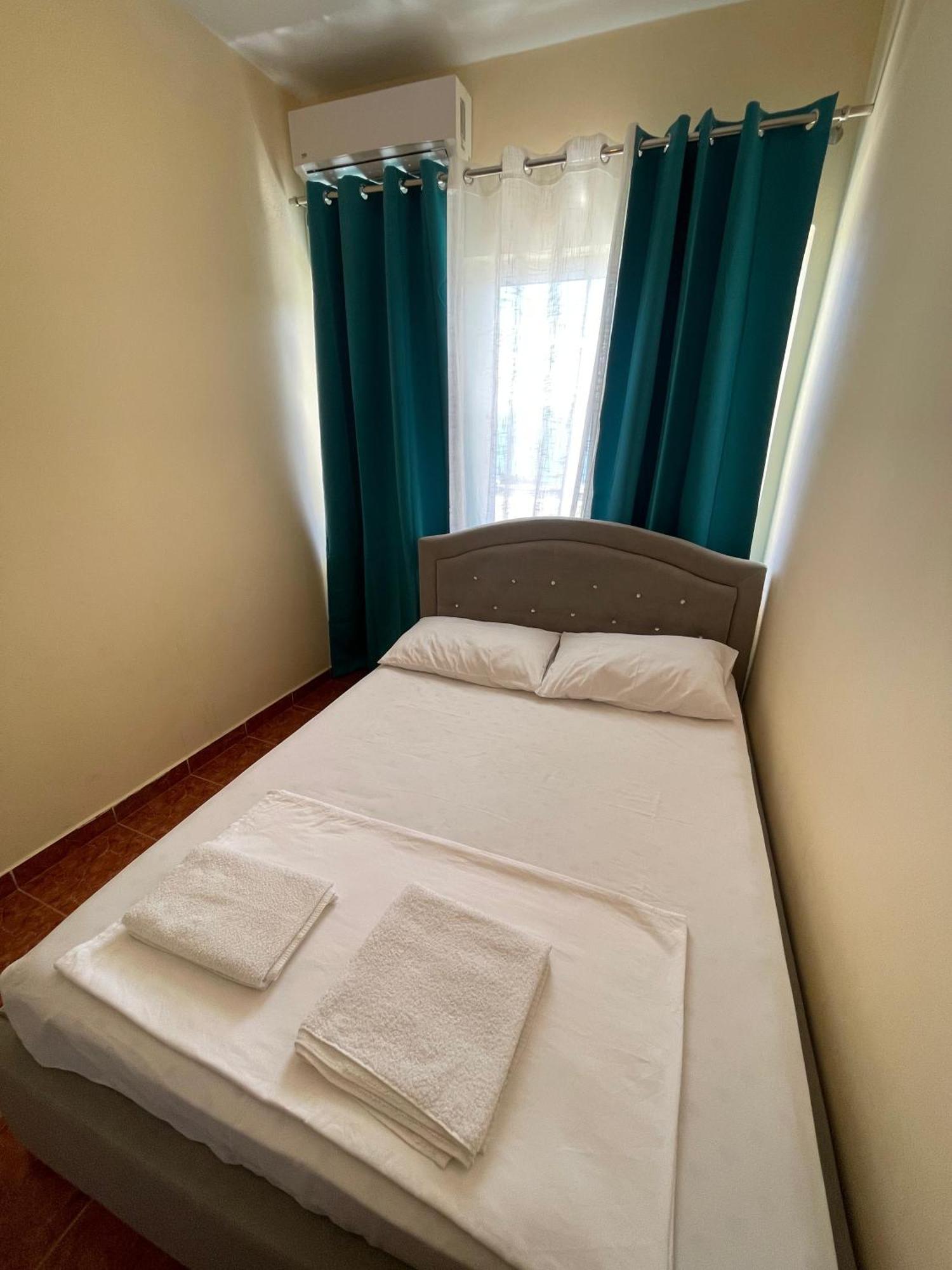 Hotel Gjika Sarandë Buitenkant foto